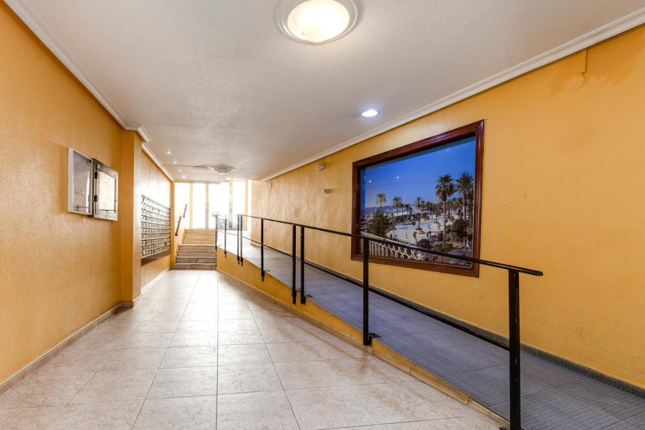 Estudio Joven Pura Torrevieja Exterior photo